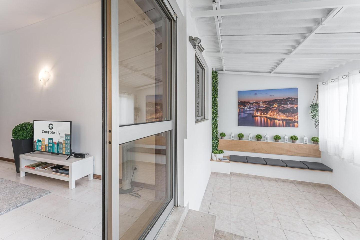 Guestready - Modern Cosy Apartment With A Terrace OOporto Exteriör bild